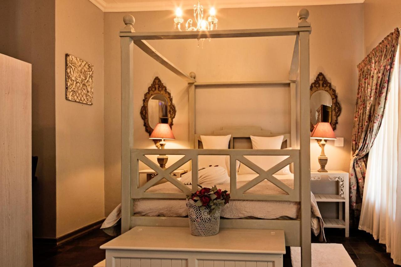 De Loft Guesthouse Piet Retief Dış mekan fotoğraf
