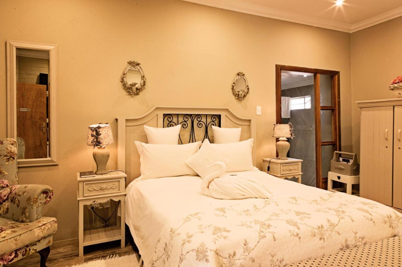 De Loft Guesthouse Piet Retief Dış mekan fotoğraf